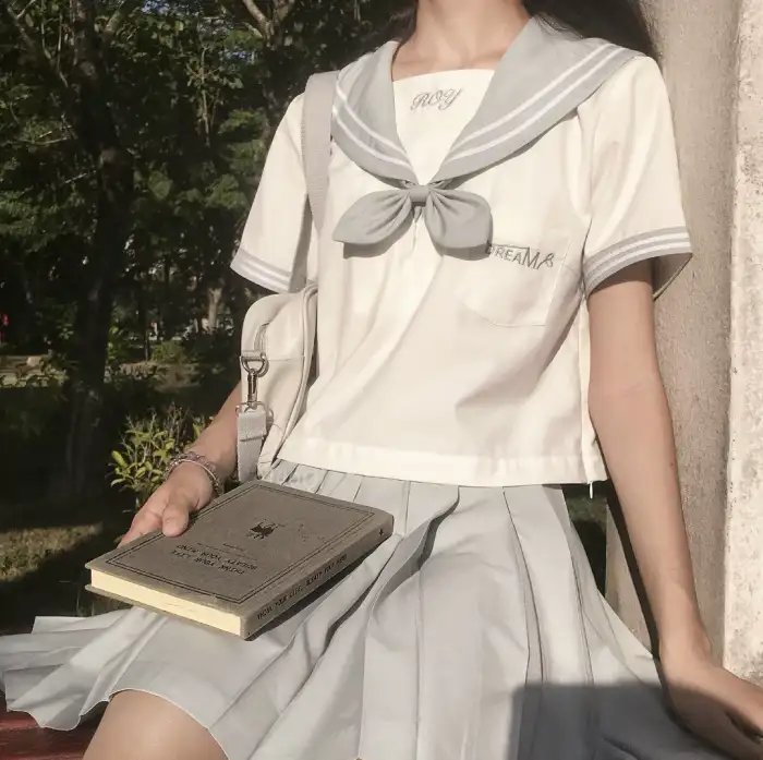 亲妈寿宴上女儿美飒全场